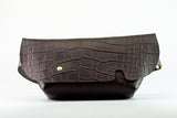 メッセンジャーバッグ (XS)/CROCO PATTERN BROWN-FAS