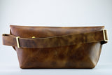 メッセンジャーバッグ (M)/AGED BROWN