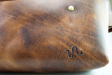 メッセンジャーバッグ (M)/AGED BROWN
