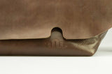 メッセンジャーバッグ (L)/BROWN