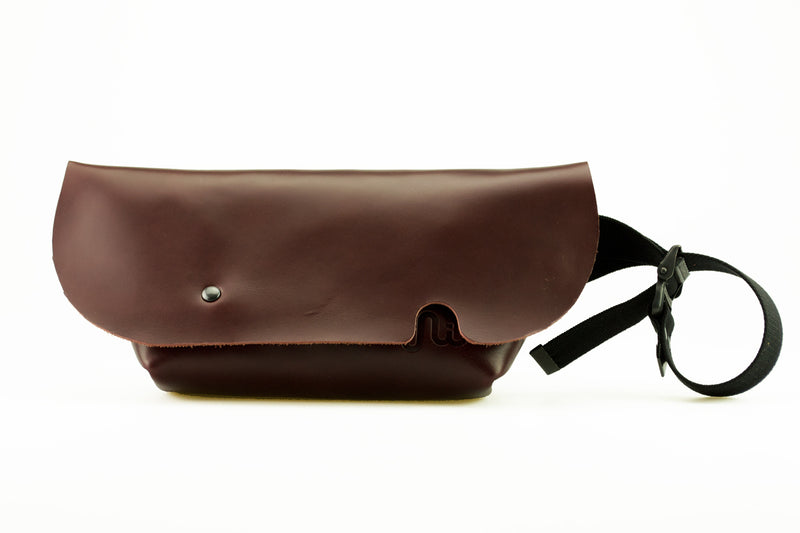 MESSENGER BAG (XS)/OILED BURGUNDY