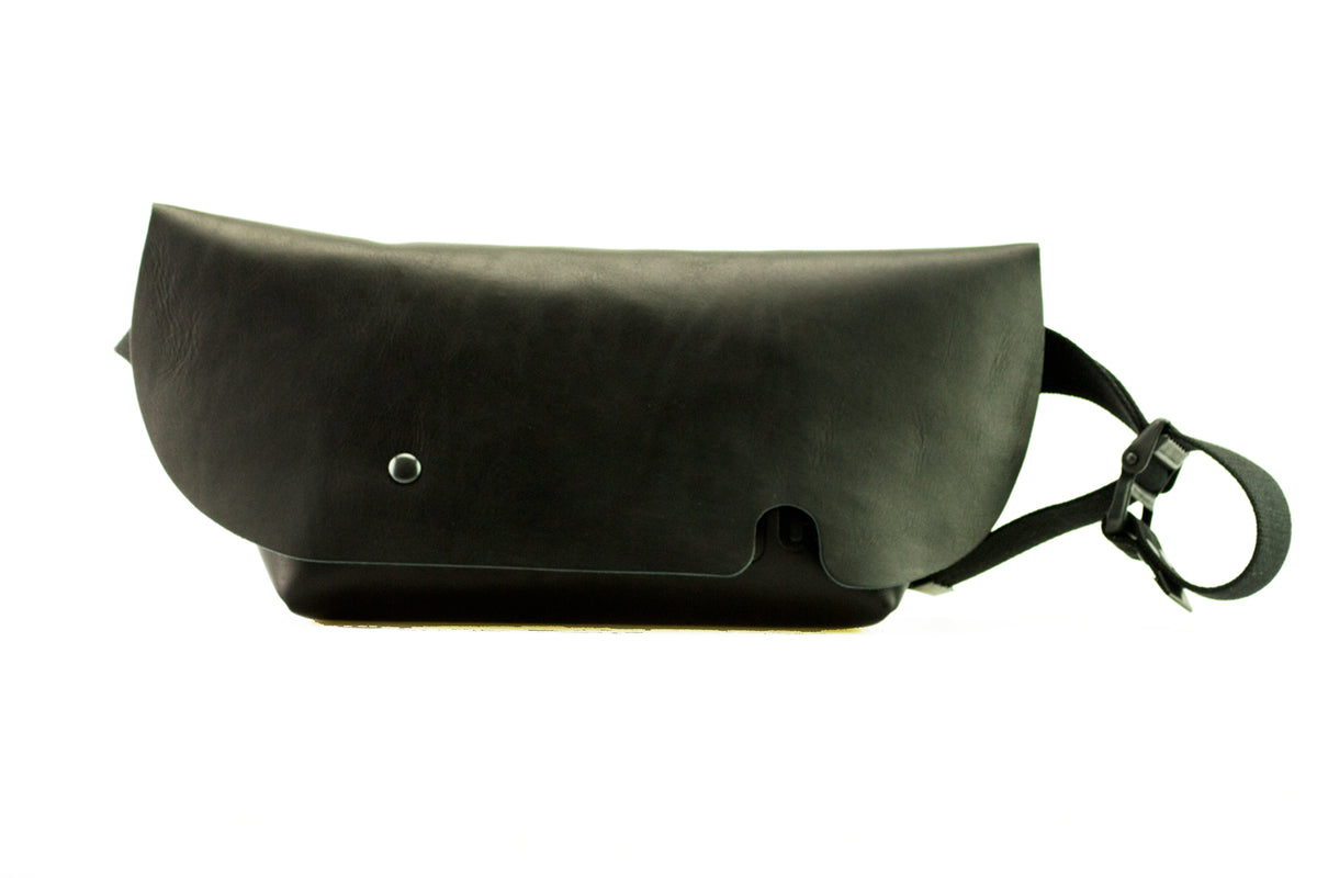 Uni&co. MESSENGER BAG (XS)/BLACK