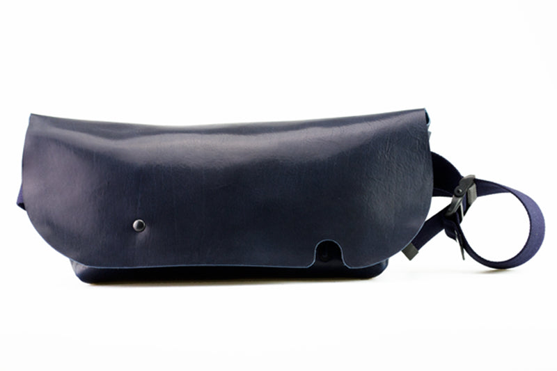 Uni&co. MESSENGER BAG (S)/ROYAL NAVY