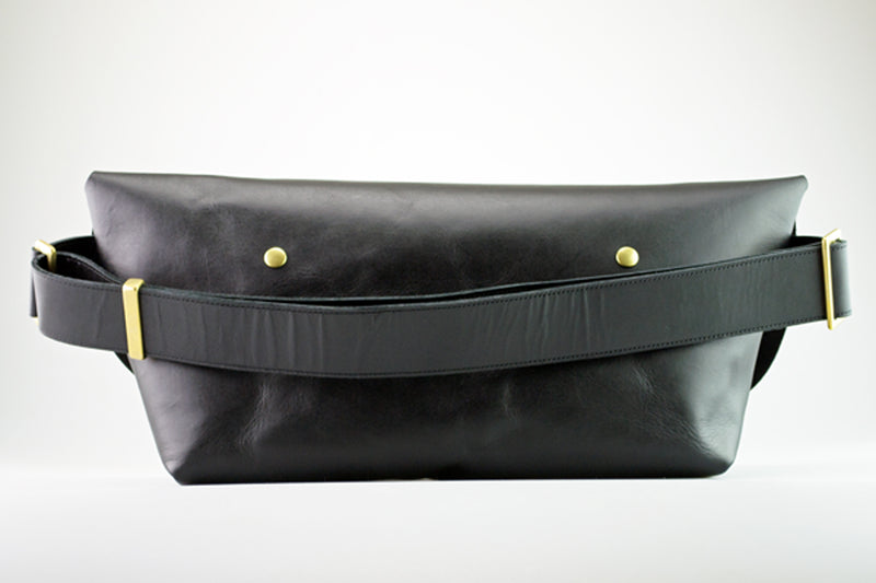 MESSENGER BAG (M)/LS-BLACK