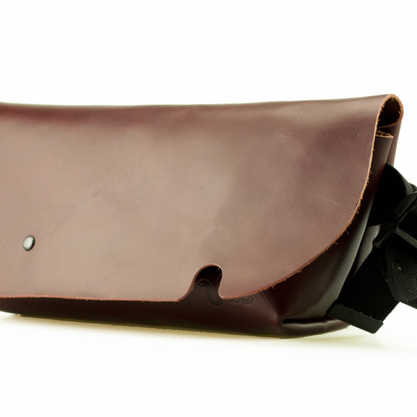 Uni&co. MESSENGER BAG (S)/OILED BURGUNDY