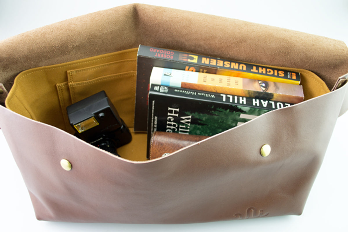 Uni&co. MESSENGER BAG (M)/LS-BROWN